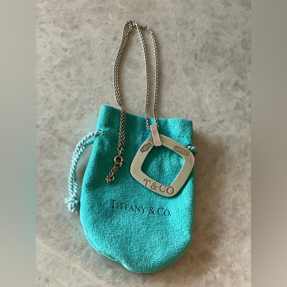 TIFFANY & Co Sterling Open Square 🔲 Necklace